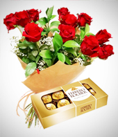 Da de la Mujer - Combo Pareja Perfecta: Bouquet de 12 Rosas y Chocolates